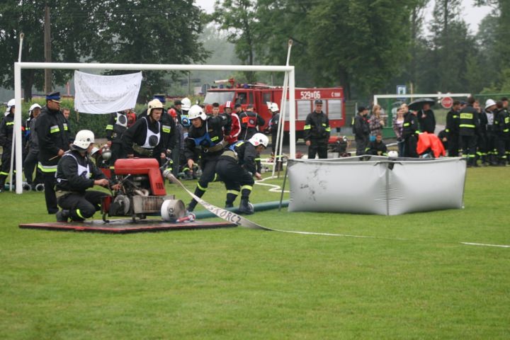 Powiatowe zawody OSP i rat.med. 2011
