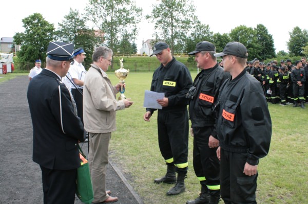 Powiatowe zawody MDP i rat.med. 2010