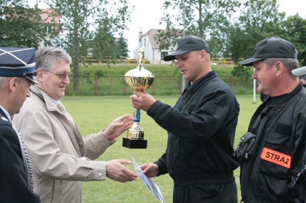 Powiatowe zawody MDP i rat.med. 2010