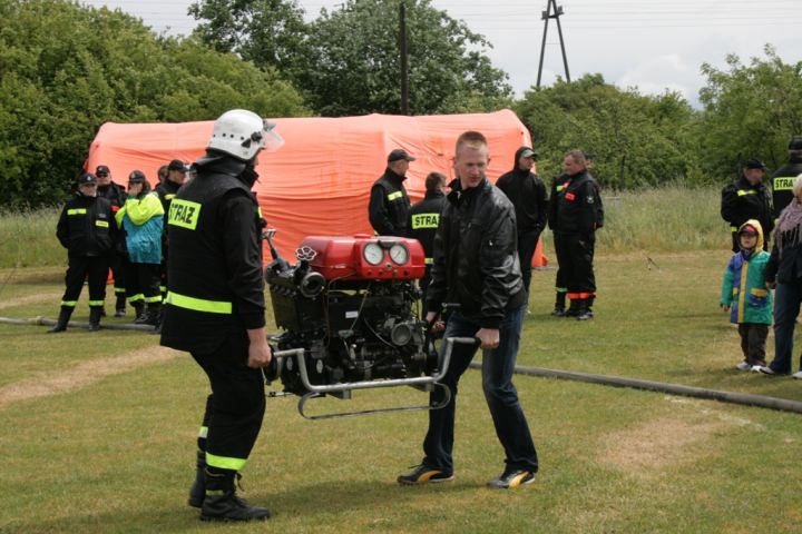 Powiatowe zawody MDP i rat.med. 2012